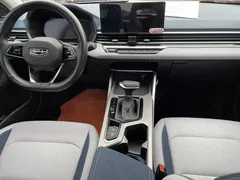 2022 Geely Emgrand 4th Gen 1.5L CVT Premium, белый — фото 9