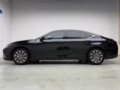 2021 Lexus ES 200 Excellence, чёрный — фото 4