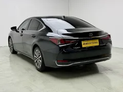 2021 Lexus ES 200 Excellence, чёрный — фото 5
