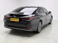 2021 Lexus ES 200 Excellence, чёрный — фото 7