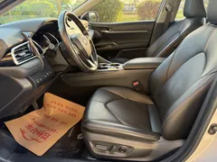 2023 Toyota Camry 2.0G Luxury — фото 9