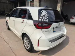 2021 Honda Fit 1.5L CVT Pro, белый — фото 4