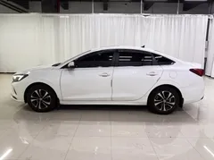 2022 Changan Eado 1.6L GDI MT Luxury, белый — фото 4