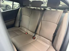 2022 Lexus ES 200 Excellence, белый — фото 10