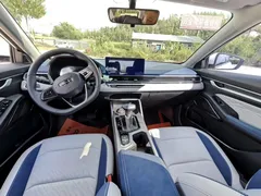 2022 Geely Emgrand 4th Gen 1.5L CVT Flagship, белый — фото 12