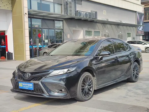 2022 Toyota Camry 2.5S Knight