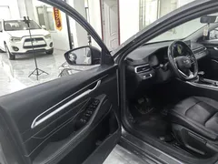 2023 Geely Emgrand 1.5L CVT Luxury Champion 4th Gen — фото 3