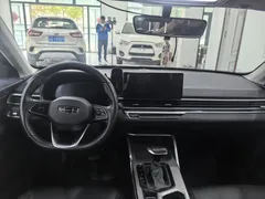 2023 Geely Emgrand 1.5L CVT Luxury Champion 4th Gen — фото 7