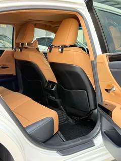 2022 Lexus ES 200 Excellence, белый — фото 9