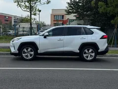 2022 Toyota RAV4 2.0L CVT 2WD Fashion, белый — фото 7