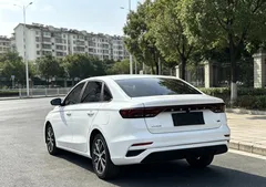 2022 Geely Emgrand 4th Gen 1.5L CVT Luxury, белый — фото 9