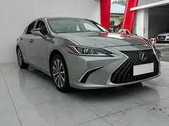 2022 Lexus ES 200 Luxury — фото 3