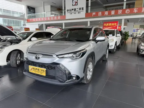 2022 Toyota Frontlander 2.0L CVT Elite