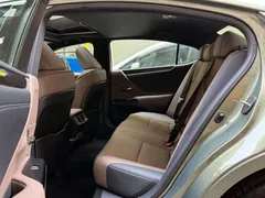 2021 Lexus ES 200 Excellence, зелёный — фото 10