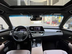 2021 Lexus ES 200 Excellence, зелёный — фото 11