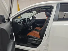 2023 Toyota Frontlander 2.0L CVT Leading, белый — фото 12
