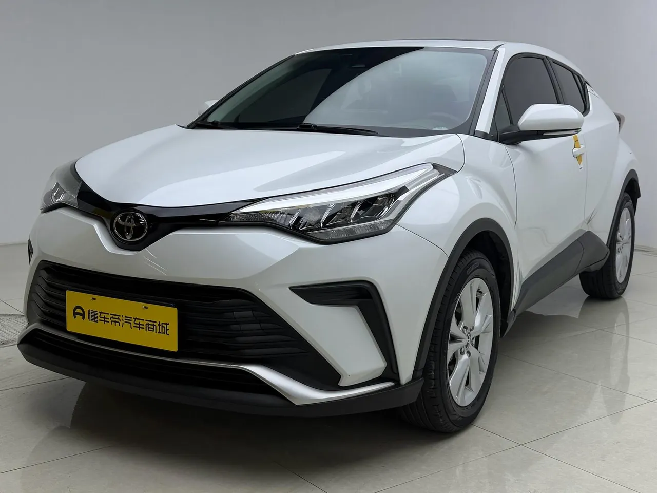 2021 Toyota IZOA 2.0L