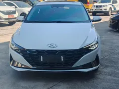 2021 Hyundai Elantra 1.5L CVT LUX Premium, белый — фото 2