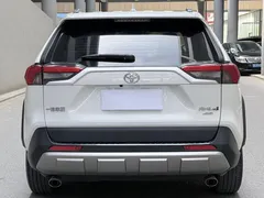 2022 Toyota RAV4 2.0L CVT 4WD Fashion Plus, белый — фото 13