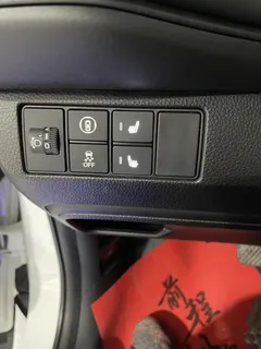 2023 Honda Vezel 1.5L CVT Tech, белый — фото 11