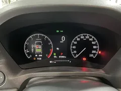 2023 Honda Vezel 1.5L CVT Tech, белый — фото 12