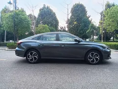2023 MG MG5 180DVVT CVT Flagship — фото 4