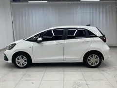 2021 Honda Fit 1.5L CVT, белый — фото 4