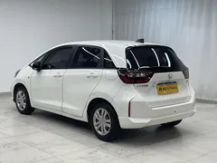 2021 Honda Fit 1.5L CVT, белый — фото 5