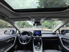 2023 Toyota RAV4 2.0L CVT 2WD Fashion Plus, белый — фото 15