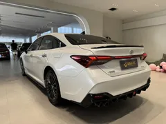 2022 Toyota Avalon 2.0L XLE Premium, белый — фото 14