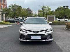 2023 Toyota Camry 2.5G Luxury — фото 2