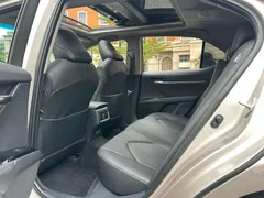 2023 Toyota Camry 2.5G Luxury — фото 9