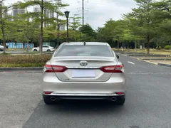 2023 Toyota Camry 2.5G Luxury — фото 17