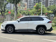 2022 Toyota Wildlander 2.0L 2WD Premium, белый — фото 3
