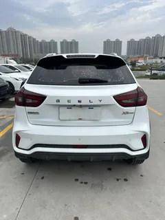 2021 Geely Vision X3 1.5L CVT Premium, белый — фото 5