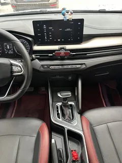 2021 Geely Vision X3 1.5L CVT Premium, белый — фото 12