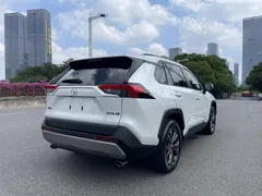 2023 Toyota RAV4 2.0L CVT 2WD Fashion Plus, белый — фото 7