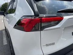 2023 Toyota RAV4 2.0L CVT 2WD Fashion Plus, белый — фото 22