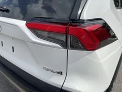 2023 Toyota RAV4 2.0L CVT 2WD Fashion Plus, белый — фото 23