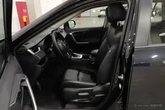 2023 Toyota RAV4 2.0L CVT 2WD, чёрный — фото 11