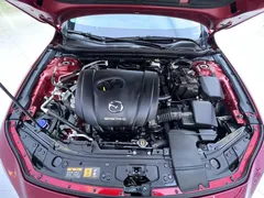 2022 Mazda Mazda3 2.0L AT, красный — фото 20
