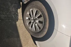 2021 Toyota Corolla 1.5L CVT Elite, белый — фото 5