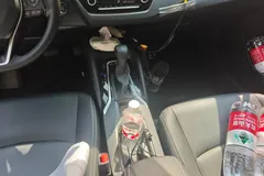 2021 Toyota Corolla 1.5L CVT Elite, белый — фото 15