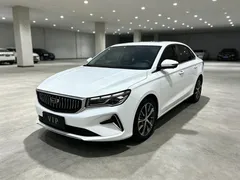 2022 Geely Emgrand 4th Gen 1.5L CVT Flagship, белый — фото 1