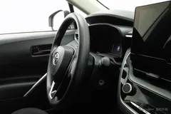 2023 Toyota Frontlander 2.0L CVT Elite, белый — фото 21