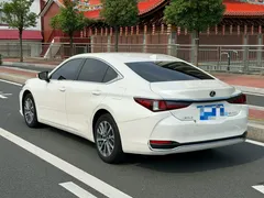 2022 Lexus ES 200 Excellence, белый — фото 6