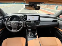 2022 Lexus ES 200 Excellence, белый — фото 9