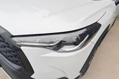 2023 Toyota Corolla Cross 2.0L CVT Elite, белый — фото 2