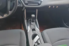 2023 Toyota Corolla Cross 2.0L CVT Elite, белый — фото 16