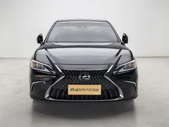 2021 Lexus ES 200 Excellence, чёрный — фото 2